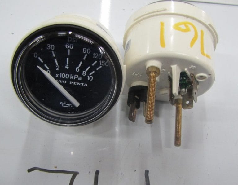 Oil Pressure Gauge 873197 Volvo New - Action Master Marine Service
